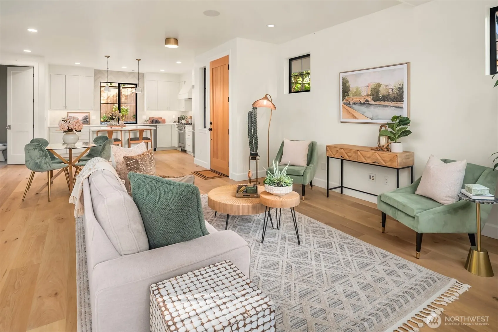 2010 9th Street W, Kirkland, WA 98033