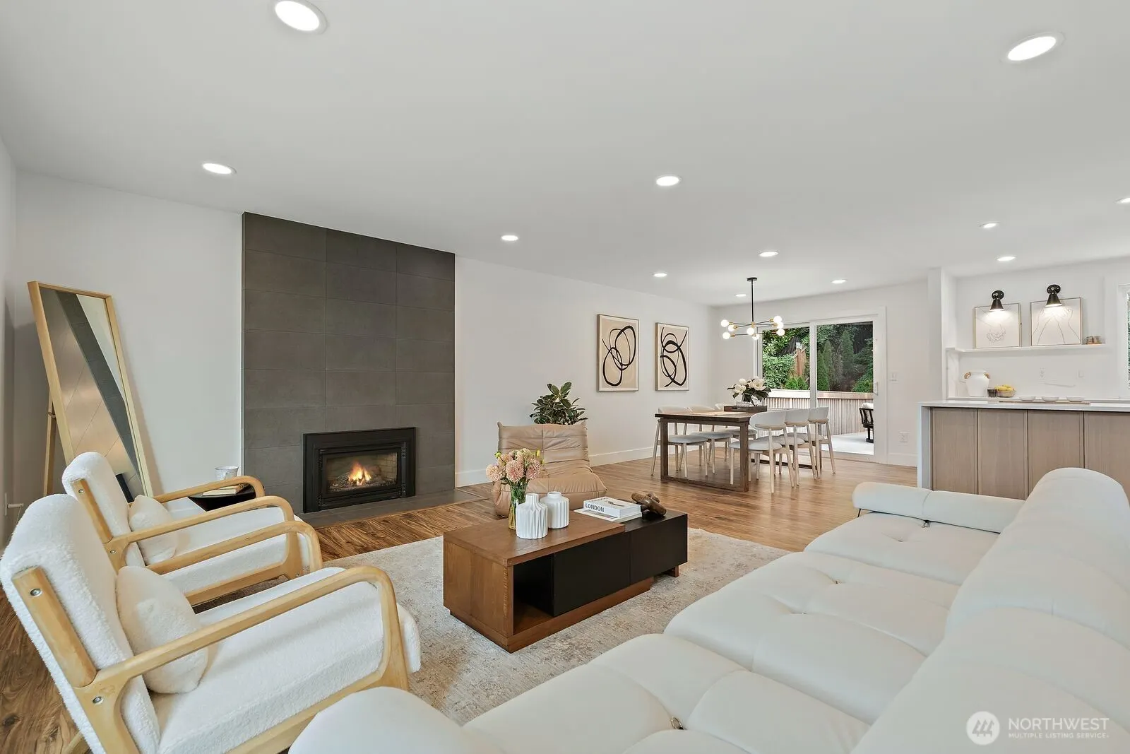 9408 NE 168th Place , Redmond, WA 98052