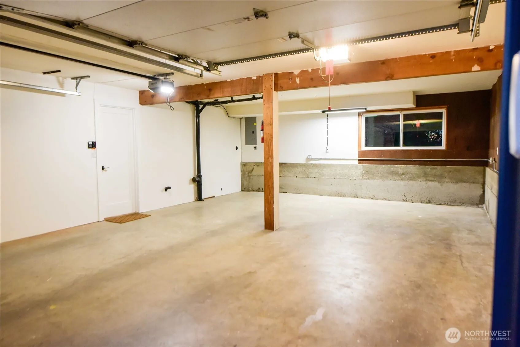 9408 NE 168th Place , Redmond, WA 98052