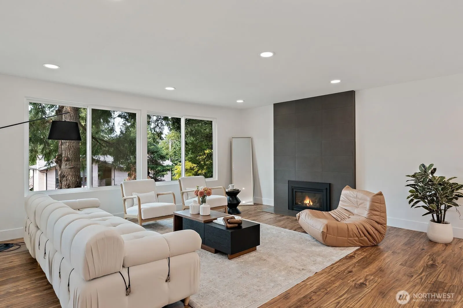 9408 NE 168th Place , Redmond, WA 98052