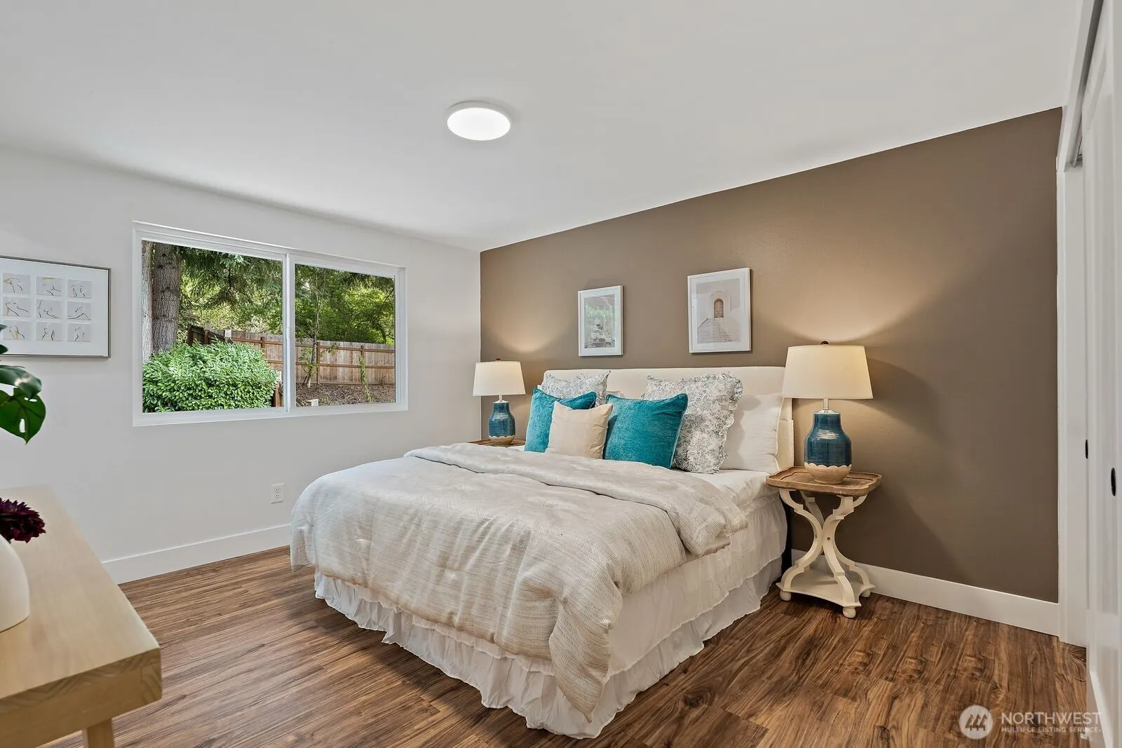 9408 NE 168th Place , Redmond, WA 98052