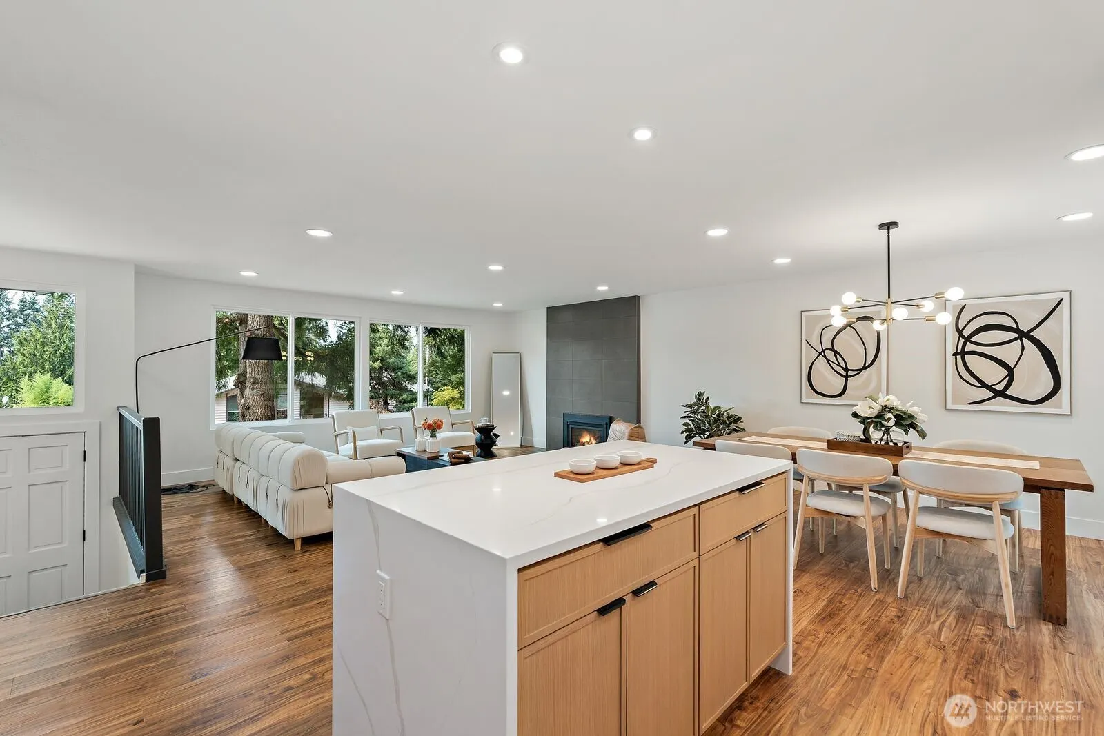 9408 NE 168th Place , Redmond, WA 98052