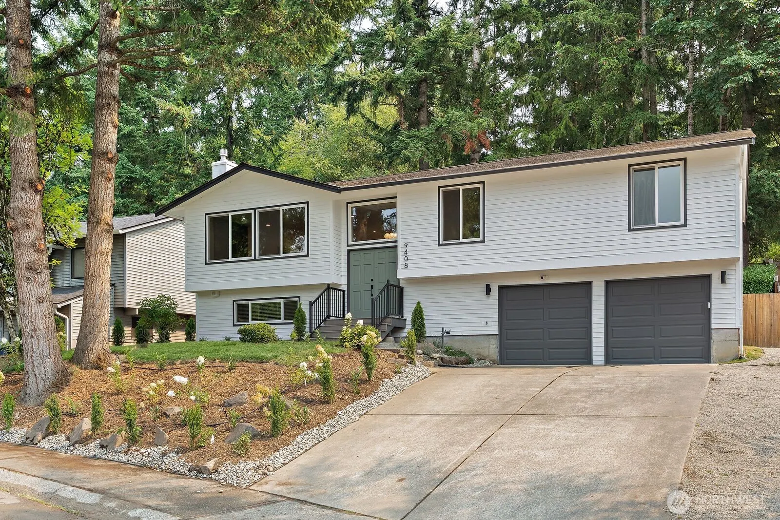 9408 NE 168th Place , Redmond, WA 98052