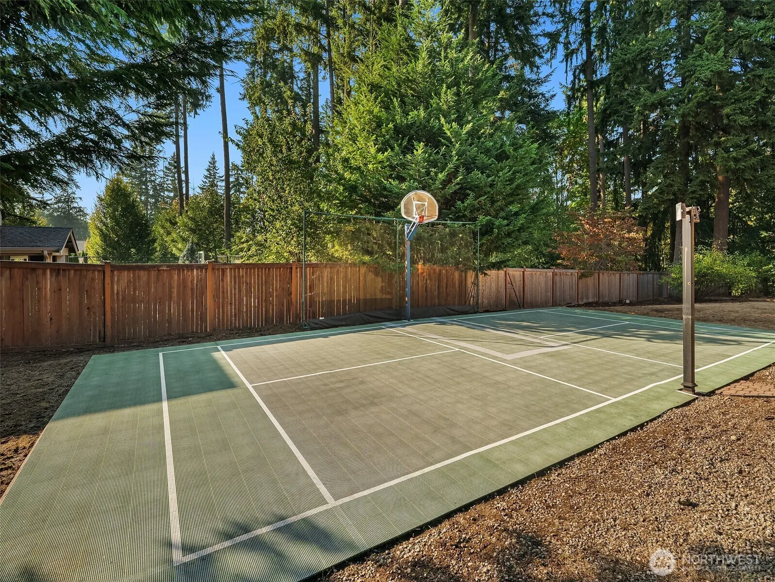 16707 NE 124th Street , Redmond, WA 98052