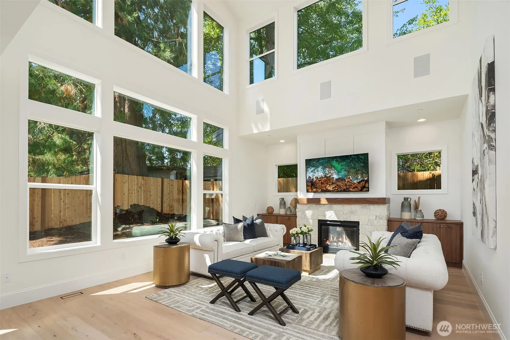 1015 165th Place NE, Bellevue, WA 98008