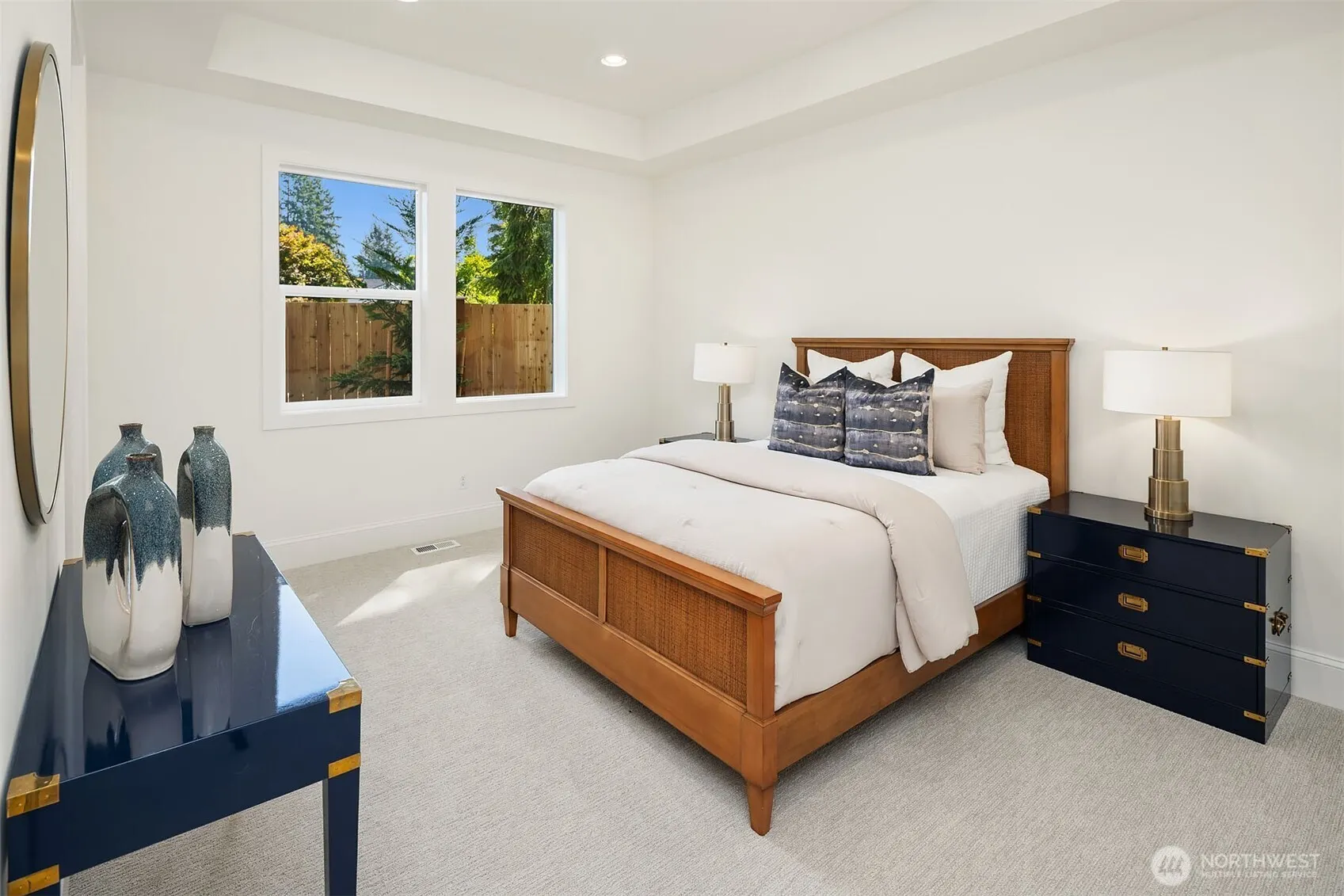 1015 165th Place NE, Bellevue, WA 98008