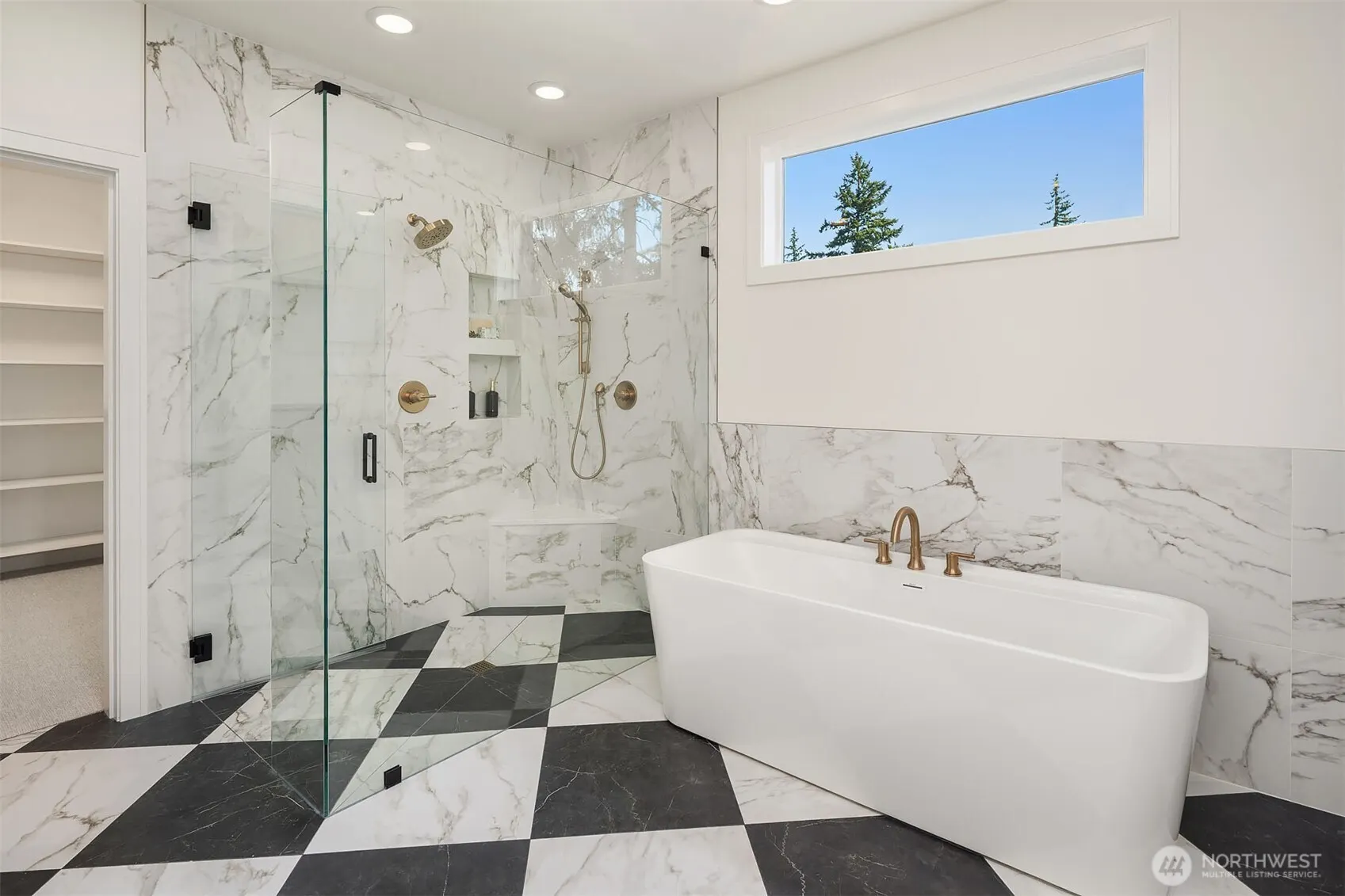 1015 165th Place NE, Bellevue, WA 98008