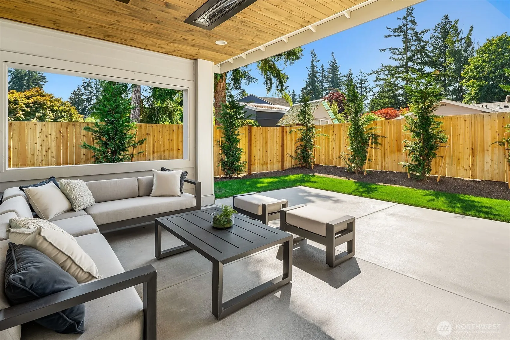 1015 165th Place NE, Bellevue, WA 98008