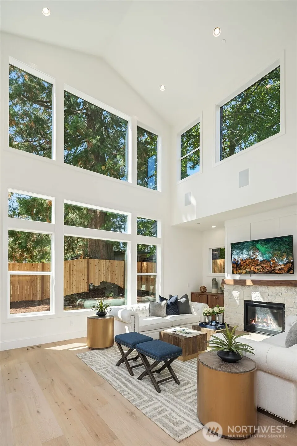 1015 165th Place NE, Bellevue, WA 98008