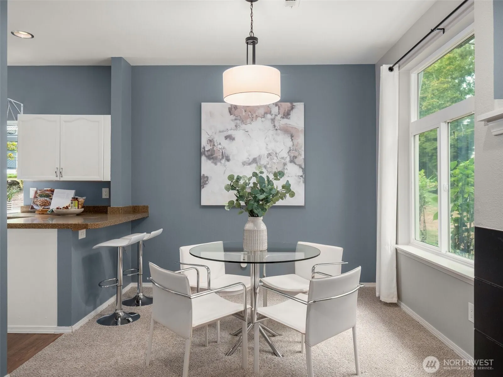 22715 4TH Avenue W #102, Bothell, WA 98021