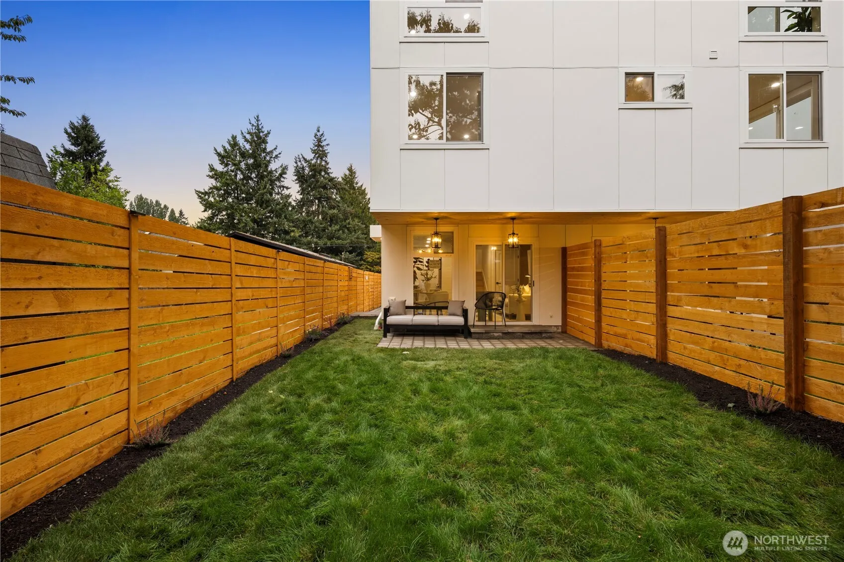 9031 4th Avenue NW #B, Seattle, WA 98106