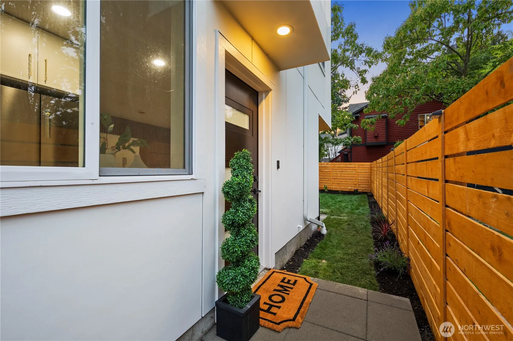 9031 4th Avenue NW #B, Seattle, WA 98106