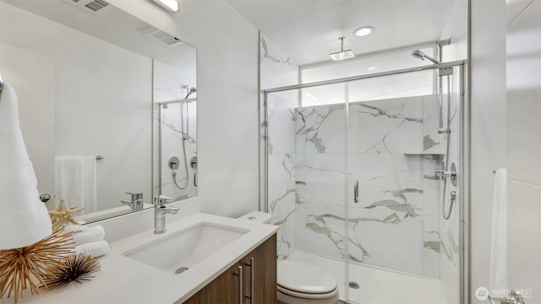 2828 S Walden Street , Seattle, WA 98144