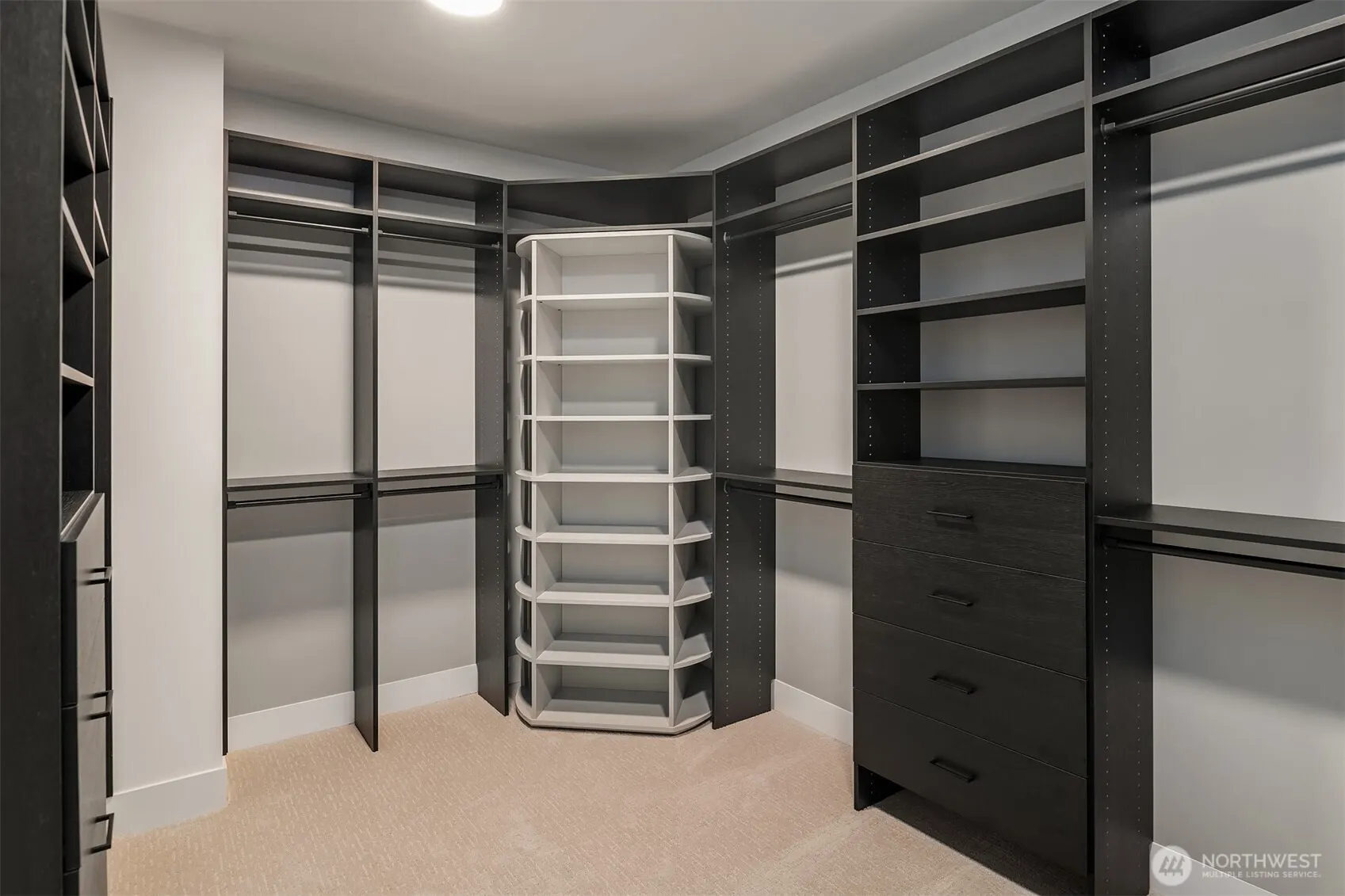 10411 NE 28th Place , Bellevue, WA 98004