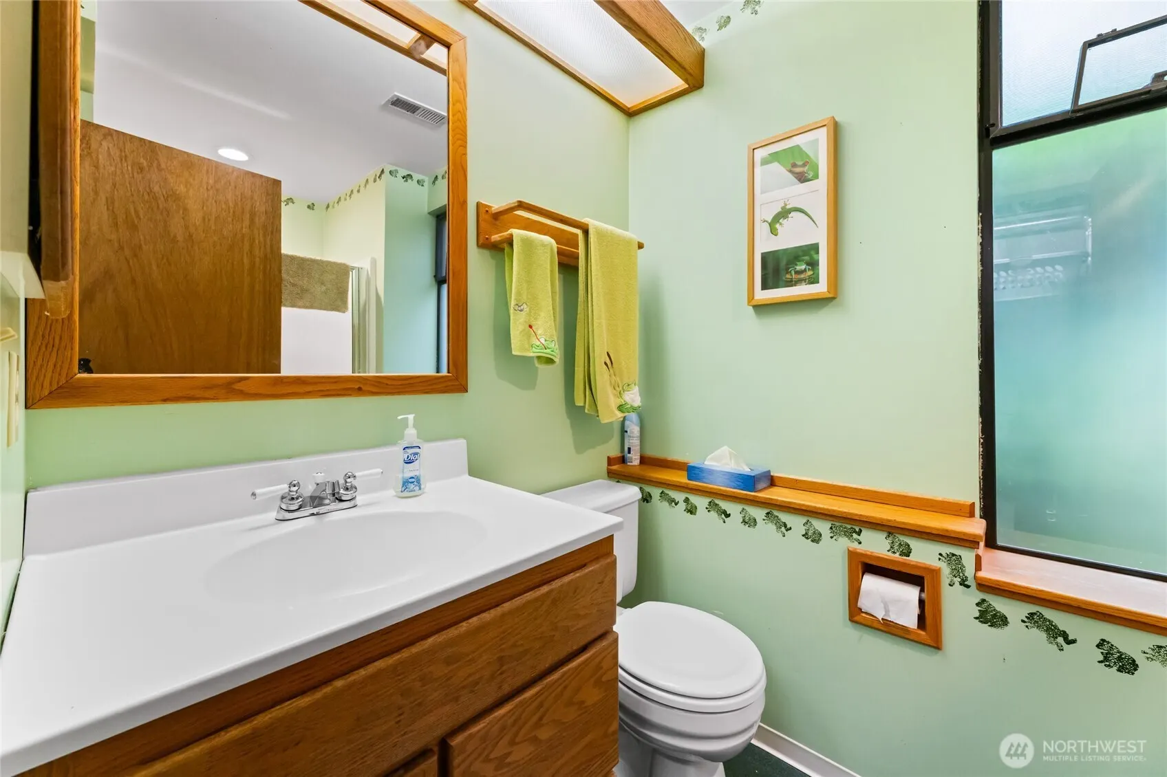 17510 163rd Place SE, Renton, WA 98058