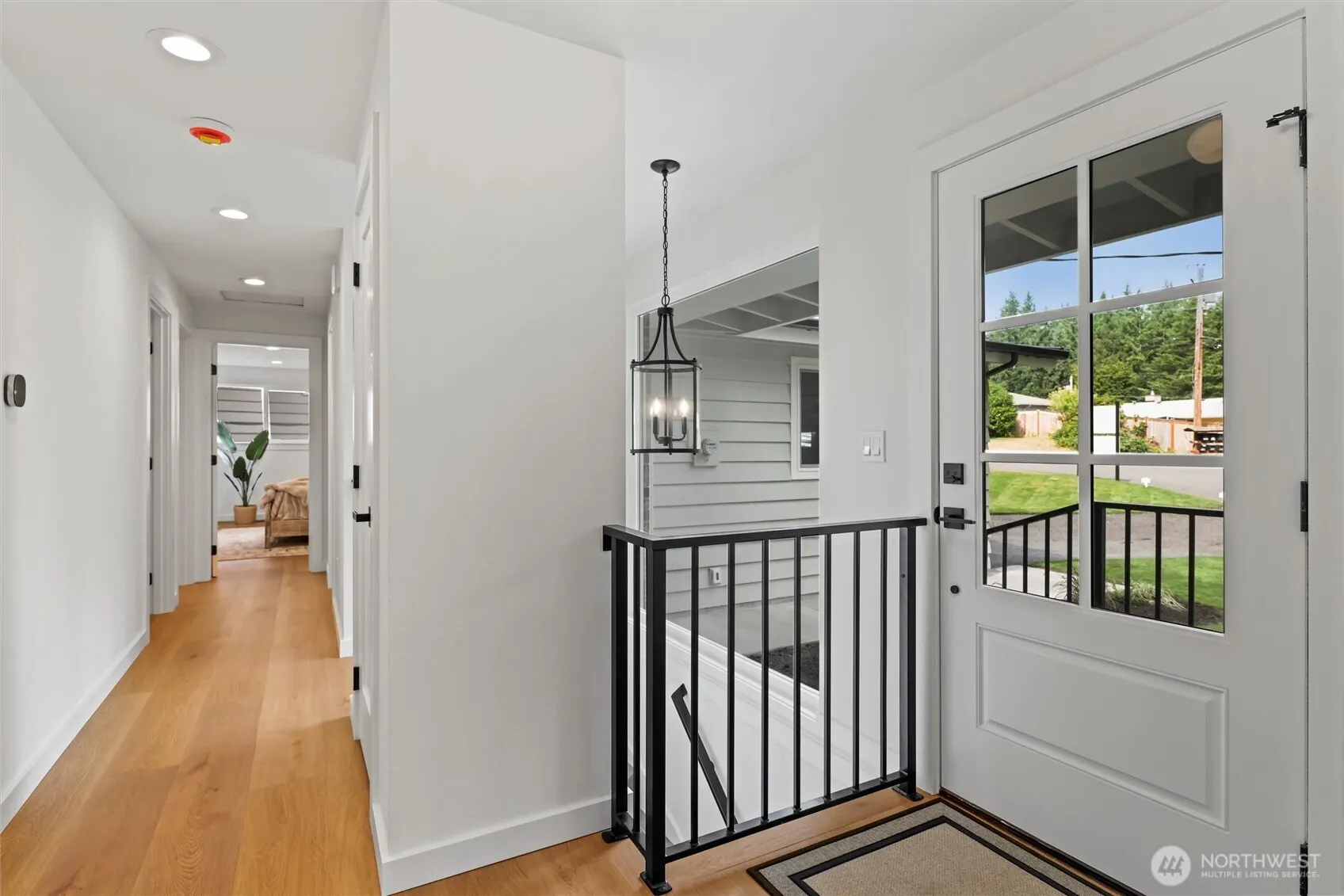 16551 NE 27th Street , Bellevue, WA 98008