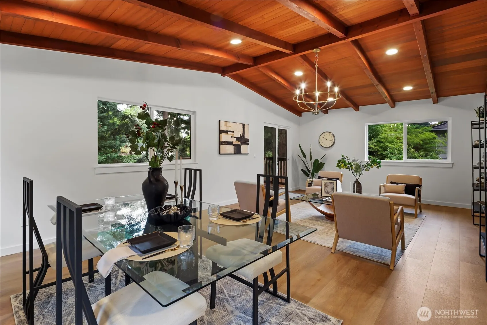 16551 NE 27th Street , Bellevue, WA 98008