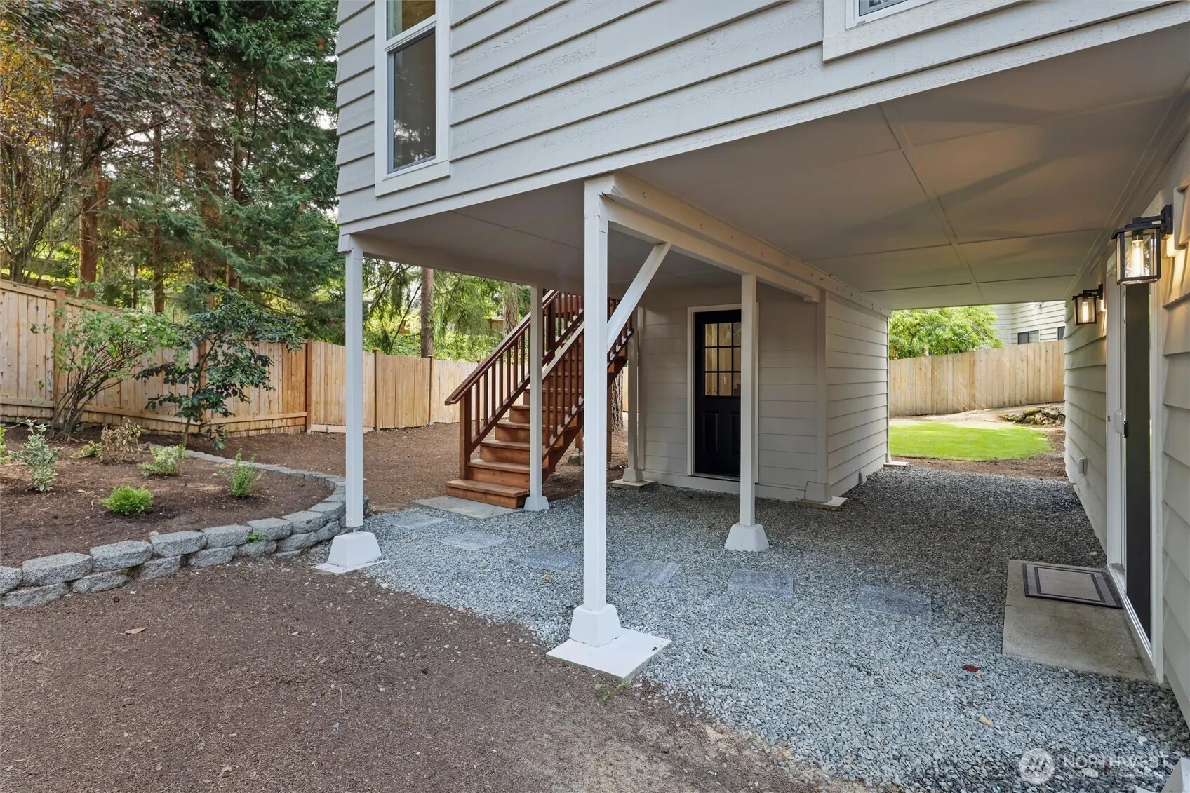 16551 NE 27th Street , Bellevue, WA 98008