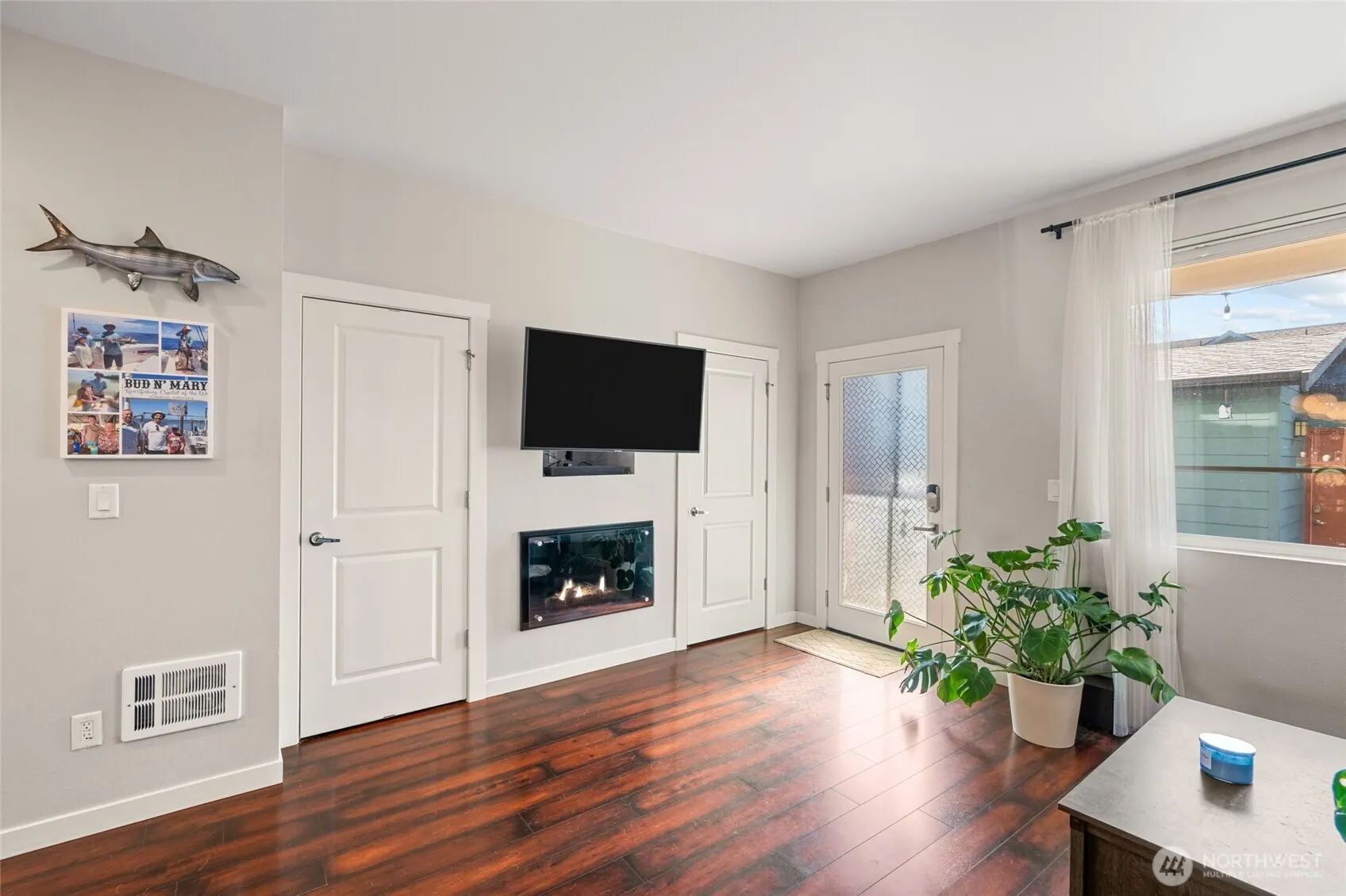3013 S Nevada Street , Seattle, WA 98108