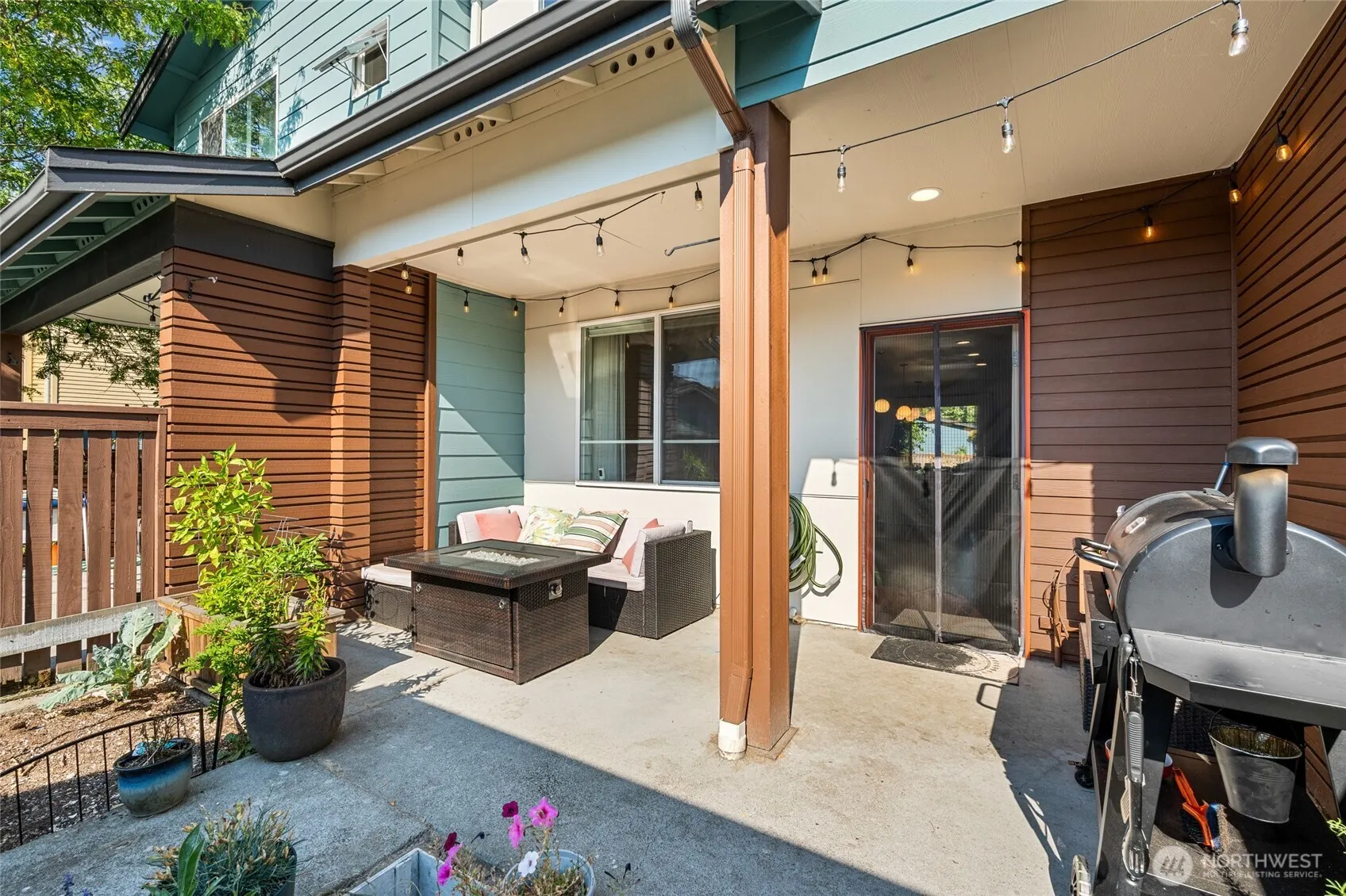 3013 S Nevada Street , Seattle, WA 98108