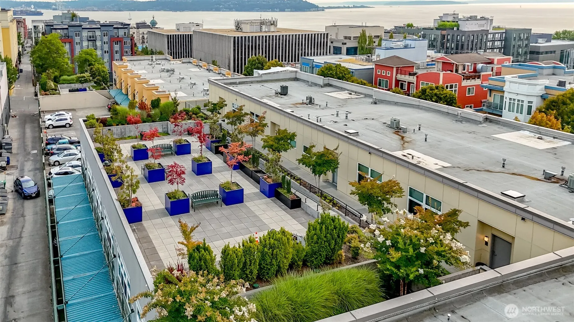17 W Mercer Street #301, Seattle, WA 98119