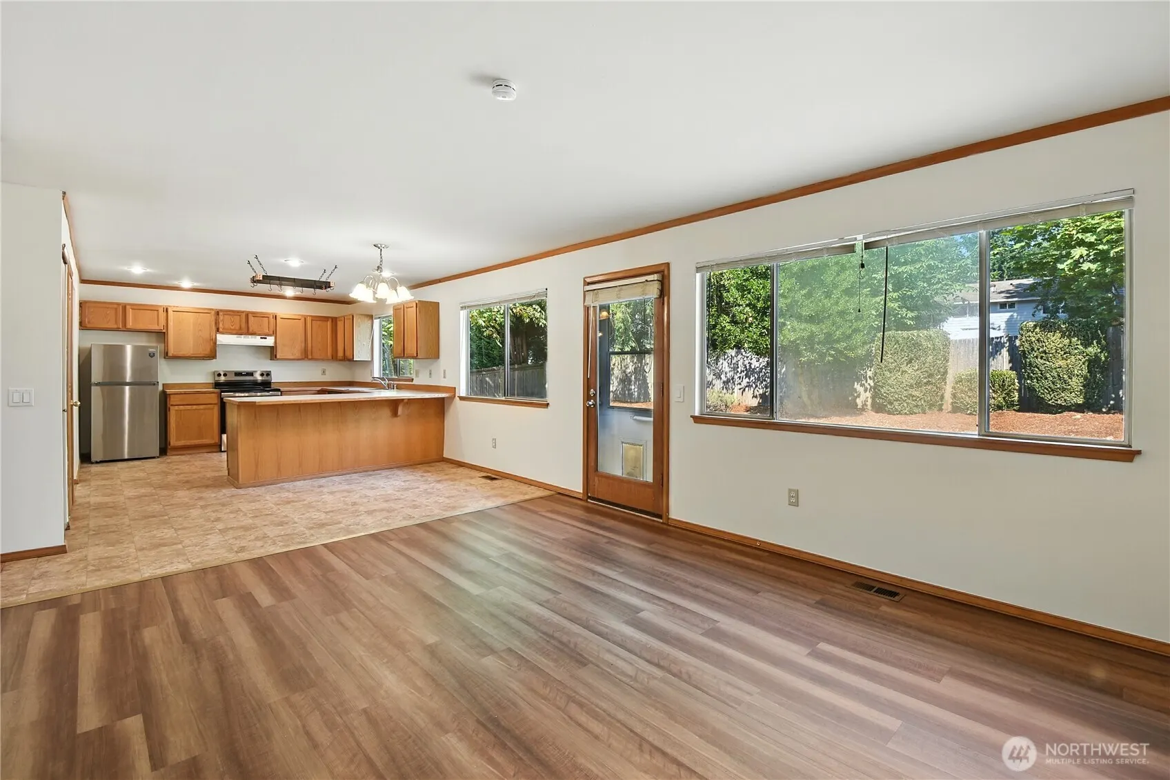 13014 NE 101st Place , Kirkland, WA 98033