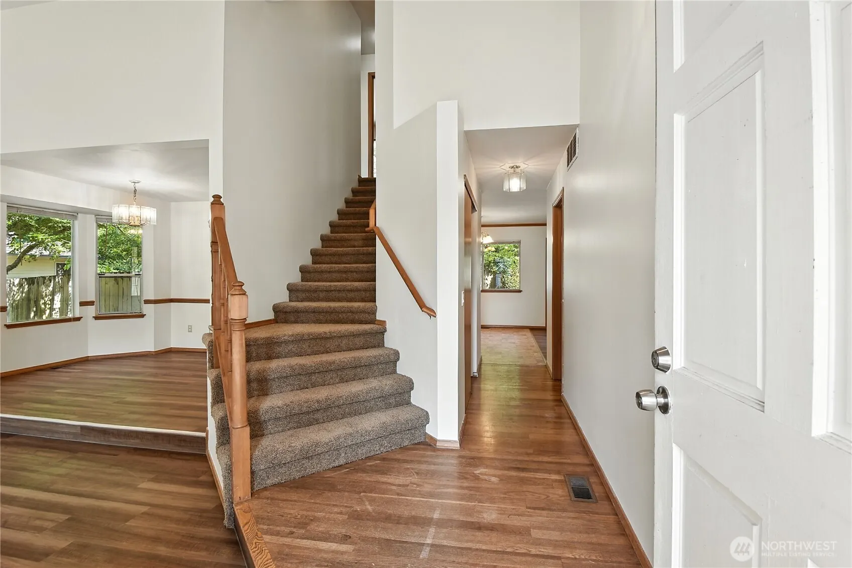 13014 NE 101st Place , Kirkland, WA 98033
