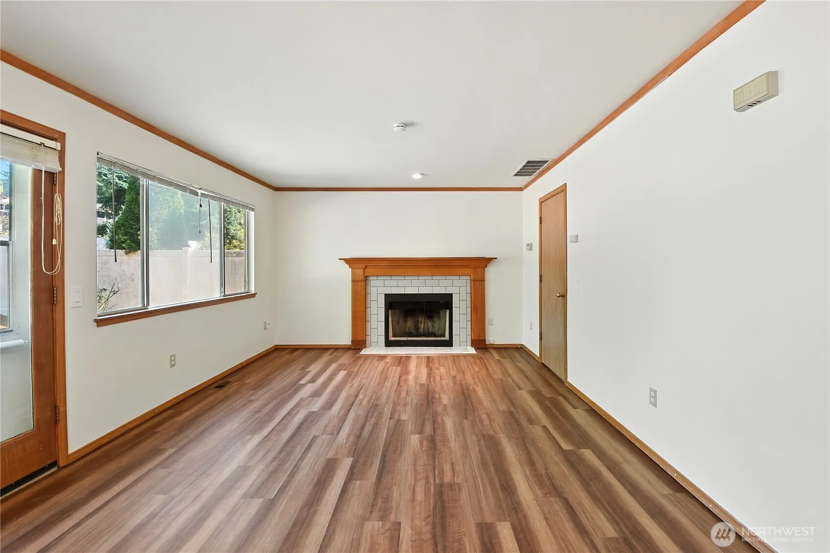 13014 NE 101st Place , Kirkland, WA 98033
