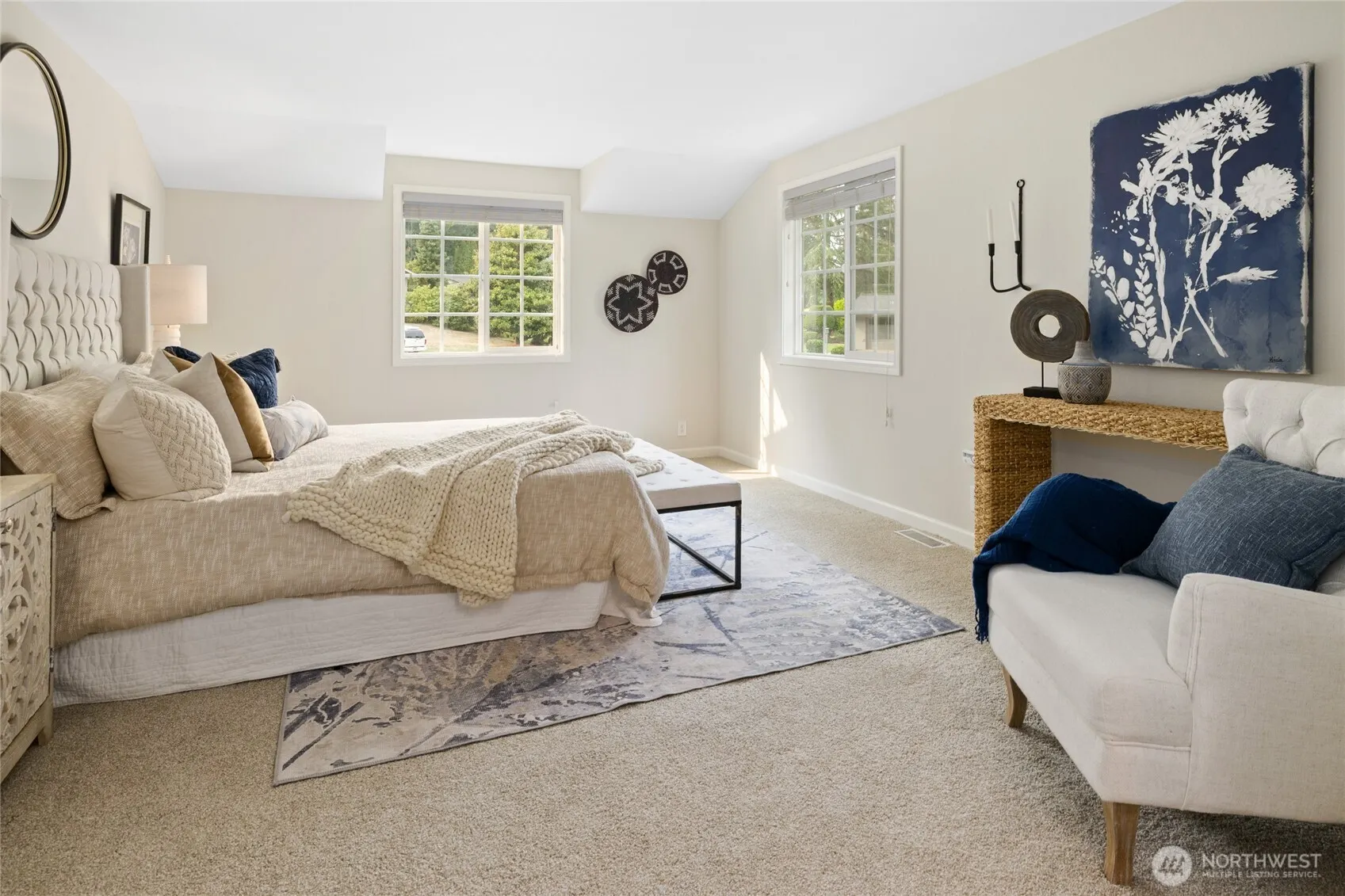 930 179th Place NE, Bellevue, WA 98008