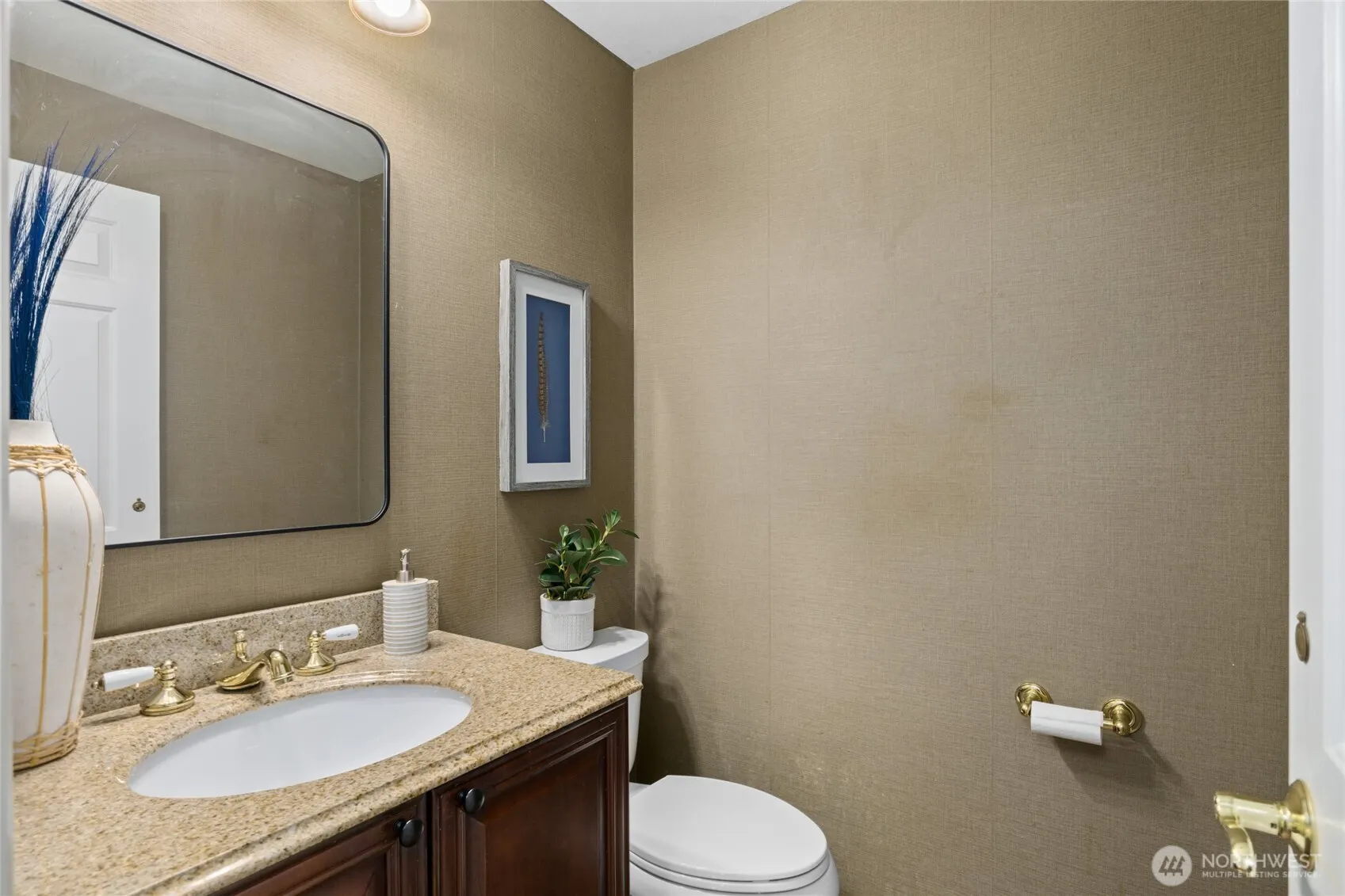 930 179th Place NE, Bellevue, WA 98008