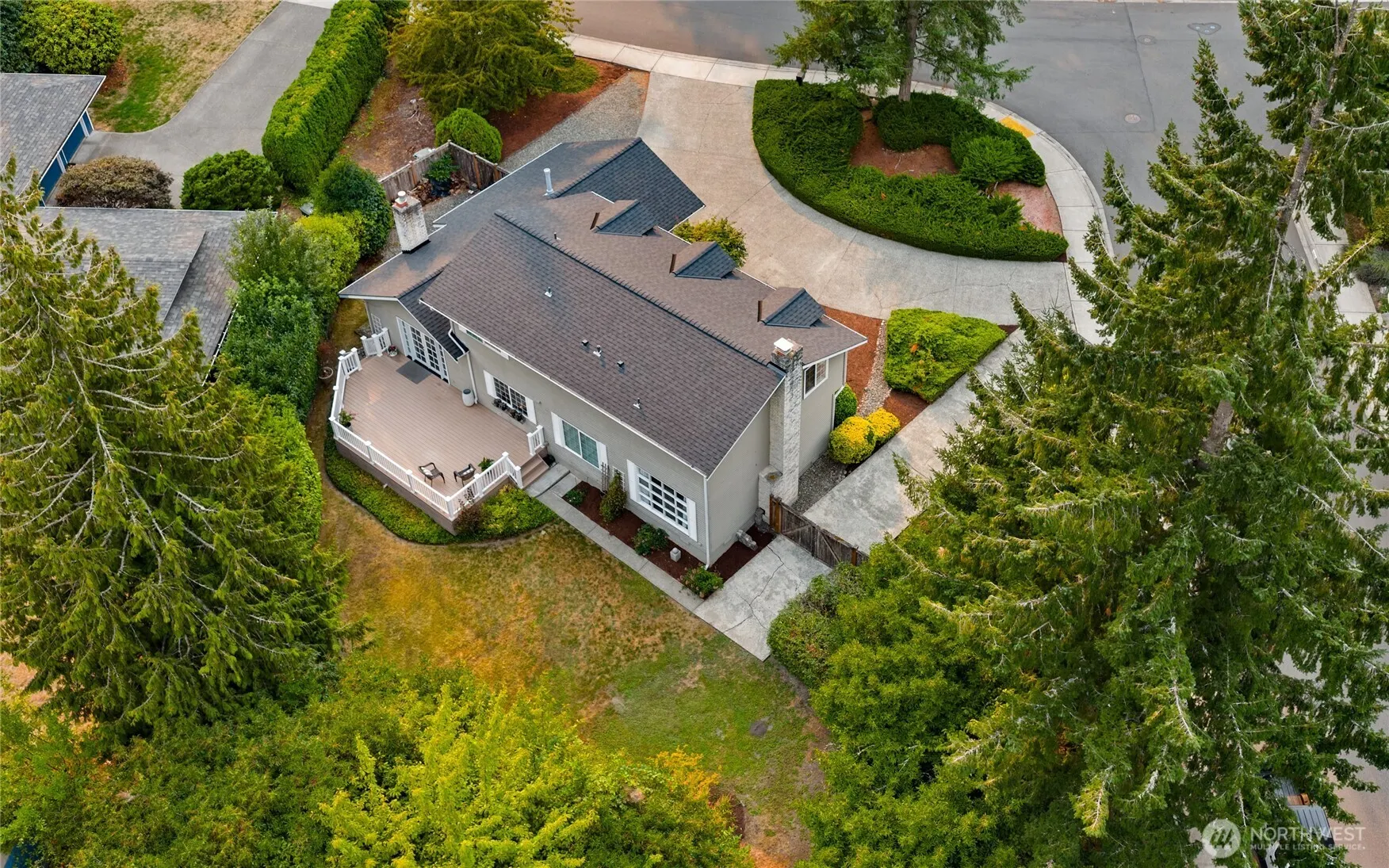 930 179th Place NE, Bellevue, WA 98008