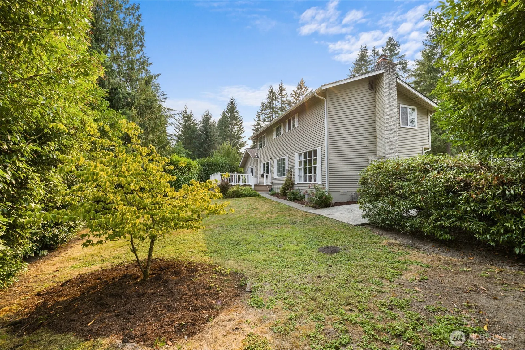 930 179th Place NE, Bellevue, WA 98008