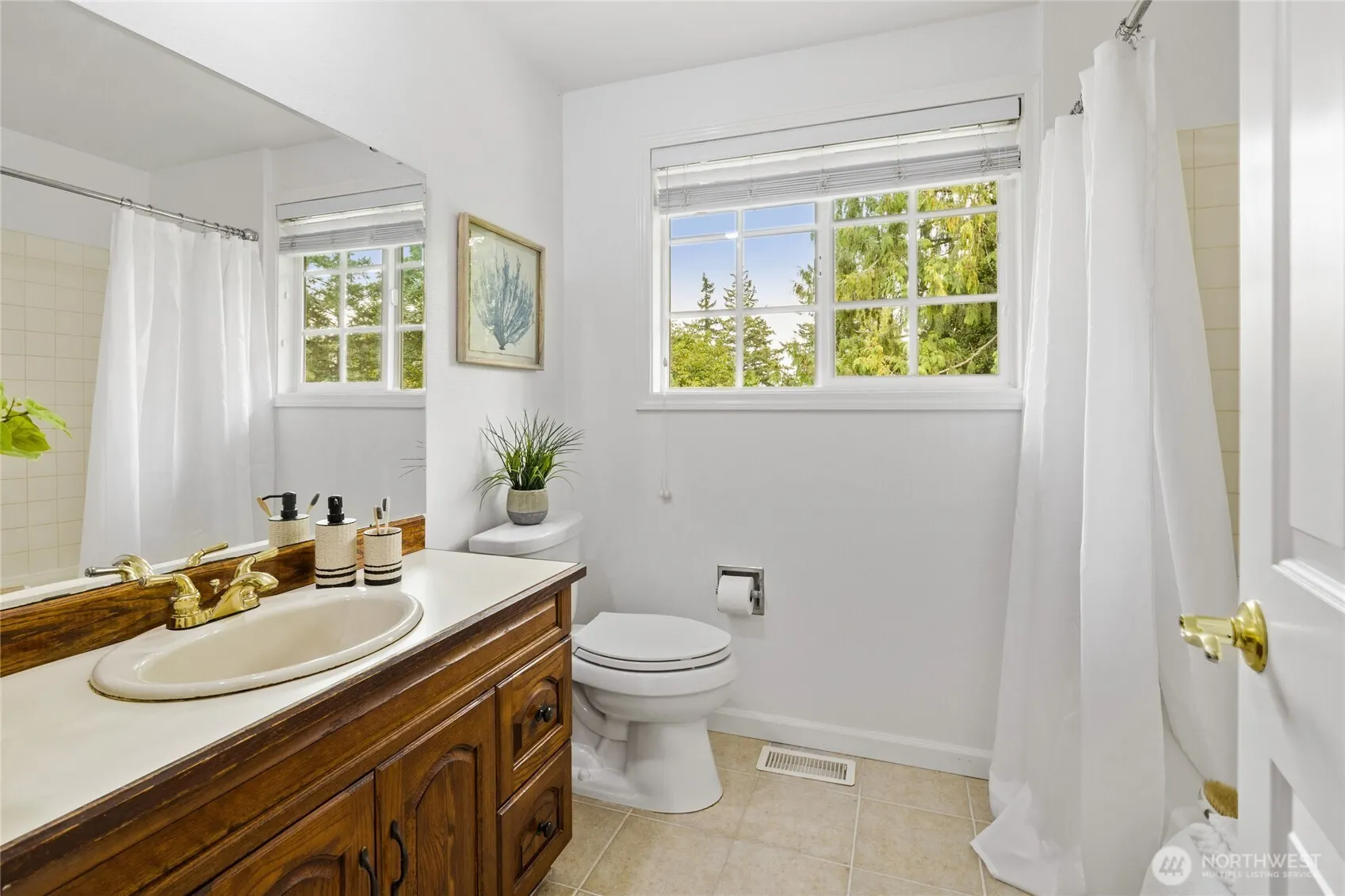 930 179th Place NE, Bellevue, WA 98008