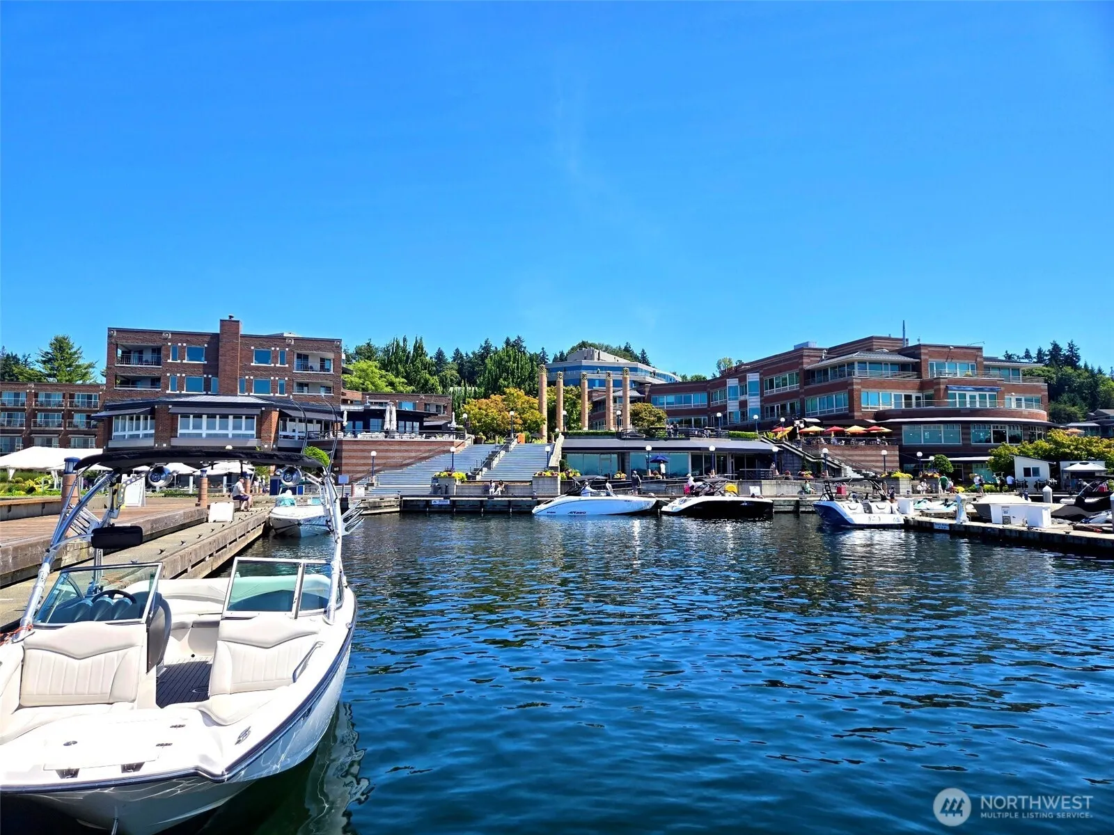 10110 NE 60th Street #107, Kirkland, WA 98033