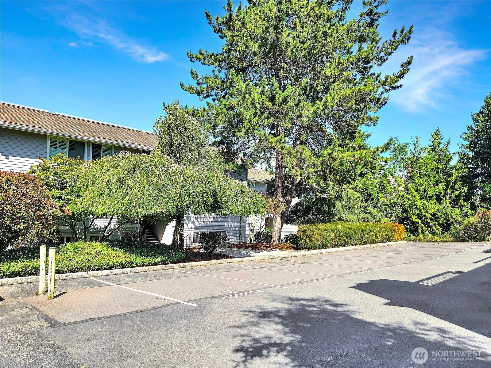 10110 NE 60th Street #107, Kirkland, WA 98033
