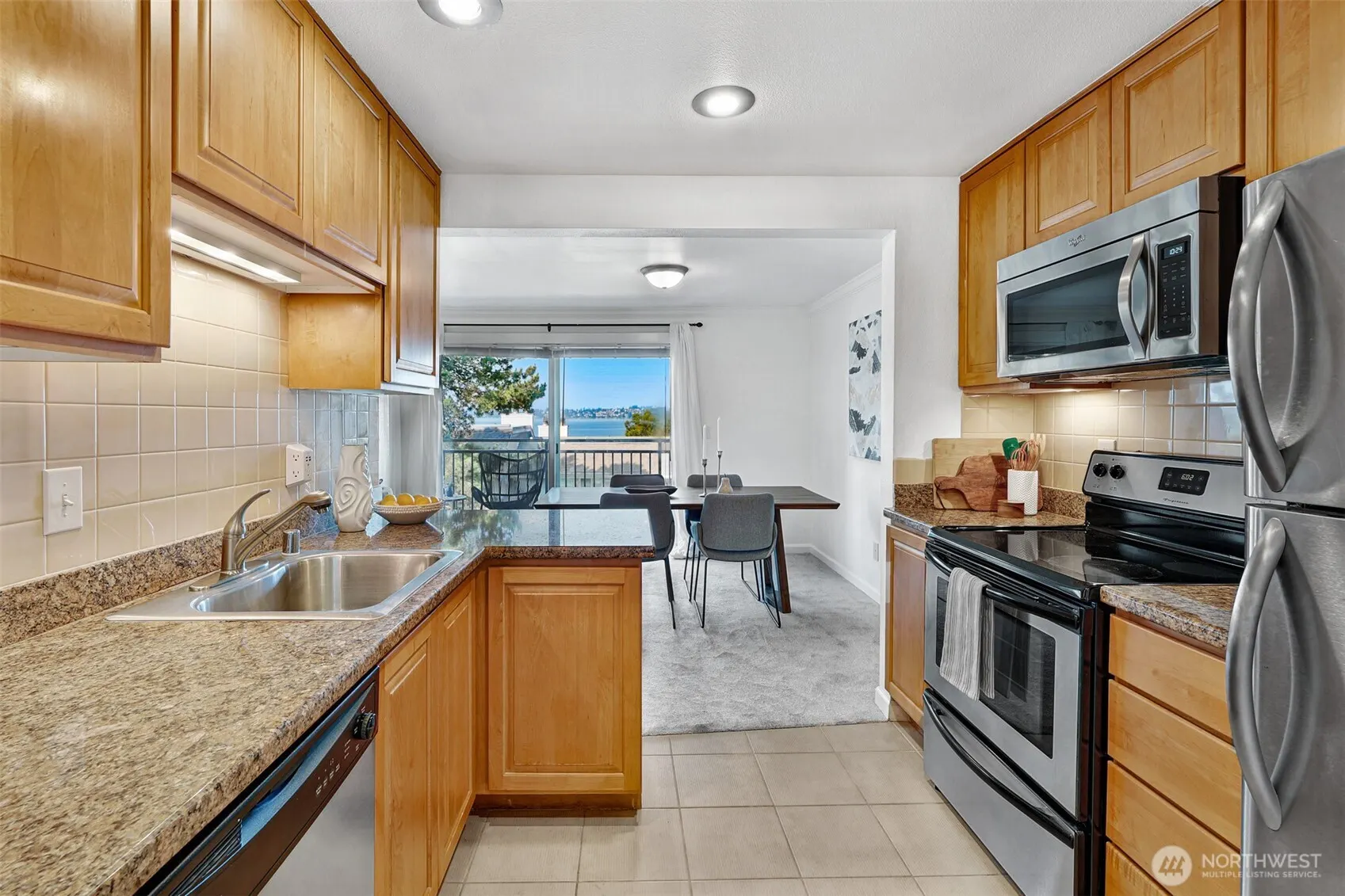 10110 NE 60th Street #107, Kirkland, WA 98033