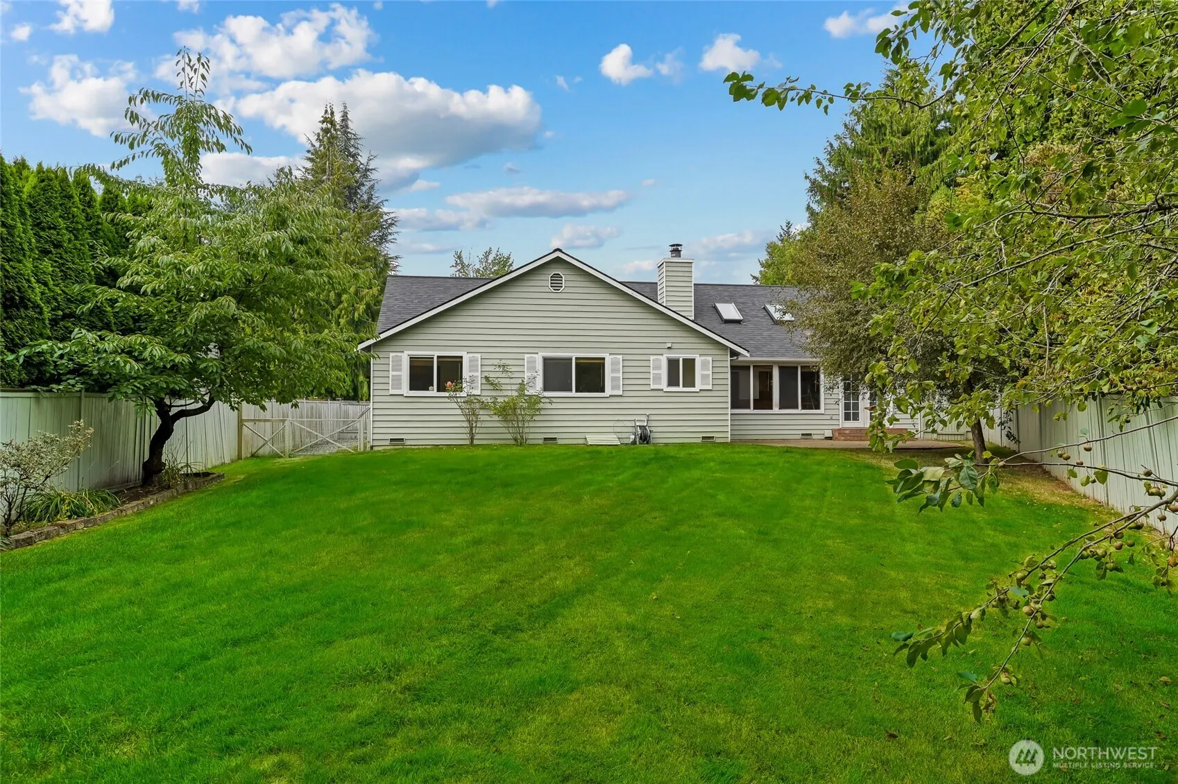 24225 15 Place SE, Bothell, WA 98021