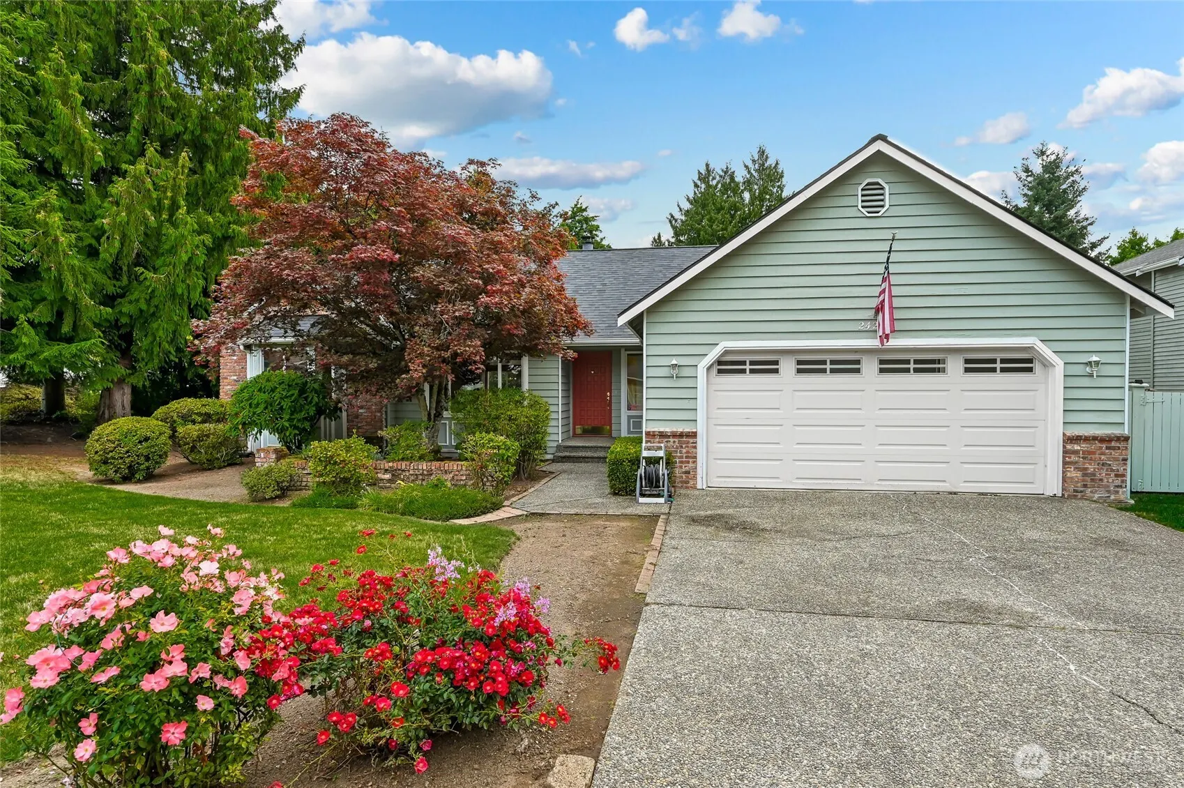 24225 15 Place SE, Bothell, WA 98021