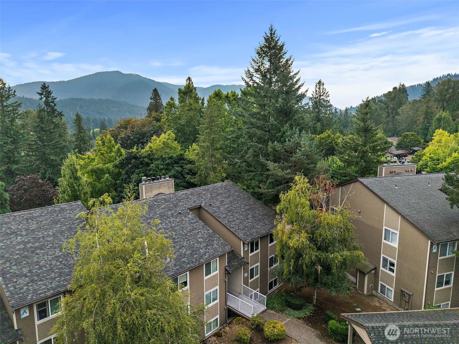 200 Mountain Park Blvd SW SW #A103, Issaquah, WA 98027
