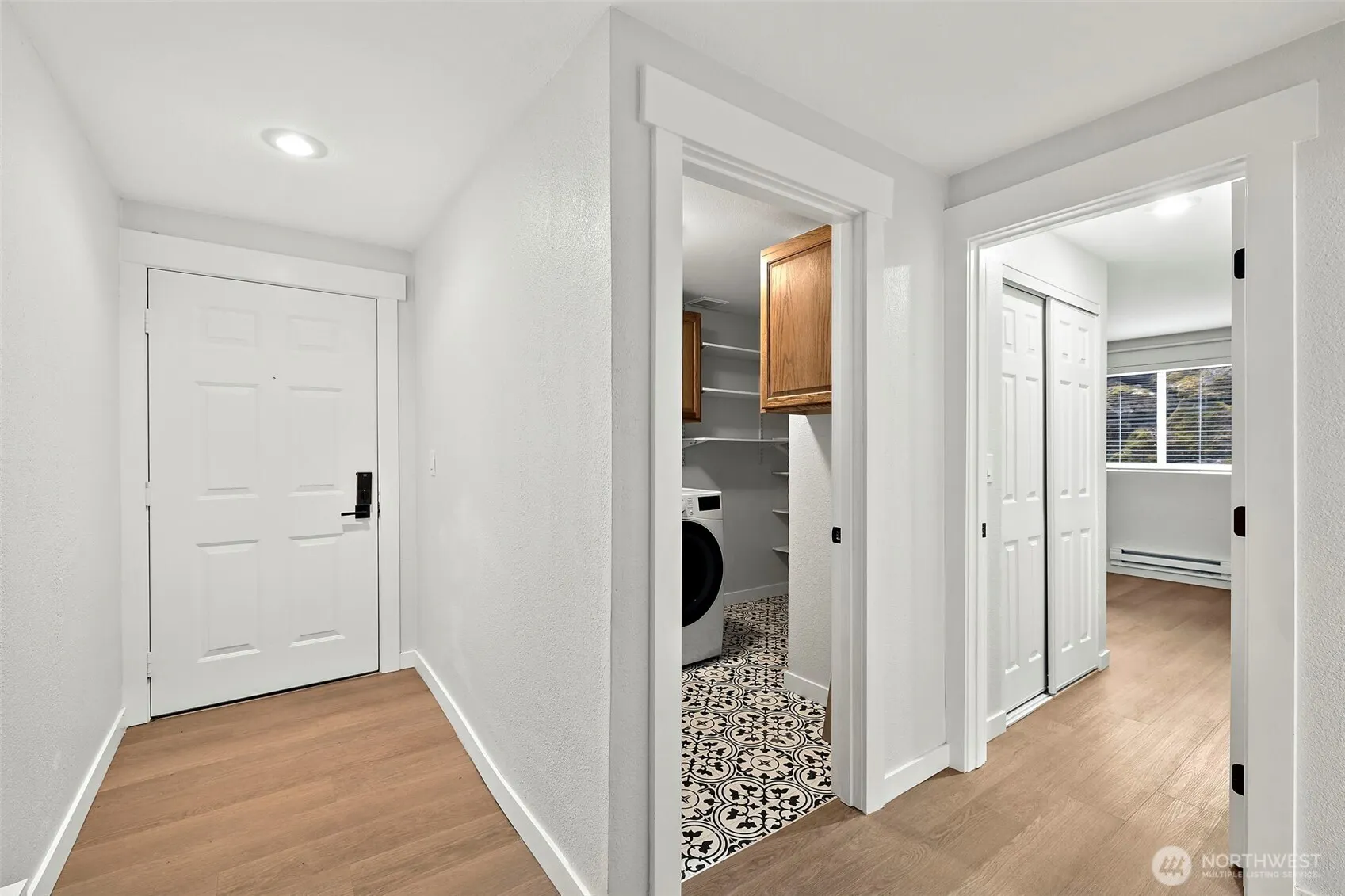200 Mountain Park Blvd SW SW #A103, Issaquah, WA 98027