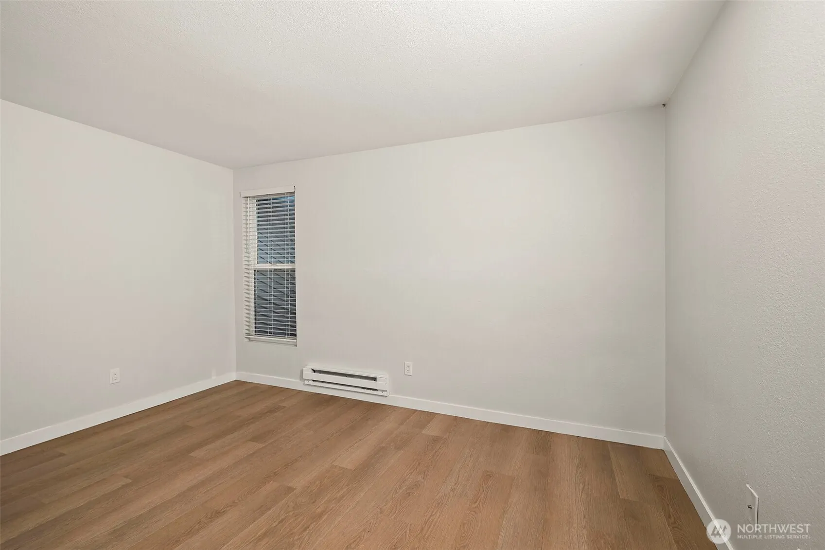 200 Mountain Park Blvd SW SW #A103, Issaquah, WA 98027