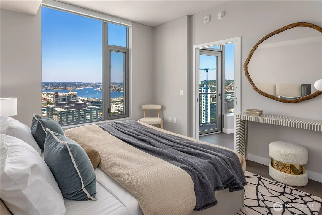 2510 6th Avenue #3602, Seattle, WA 98121