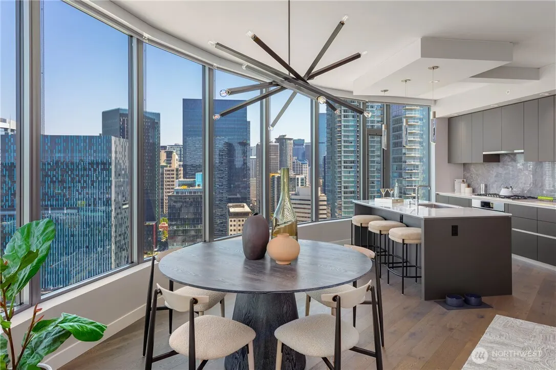 2510 6th Avenue #3602, Seattle, WA 98121
