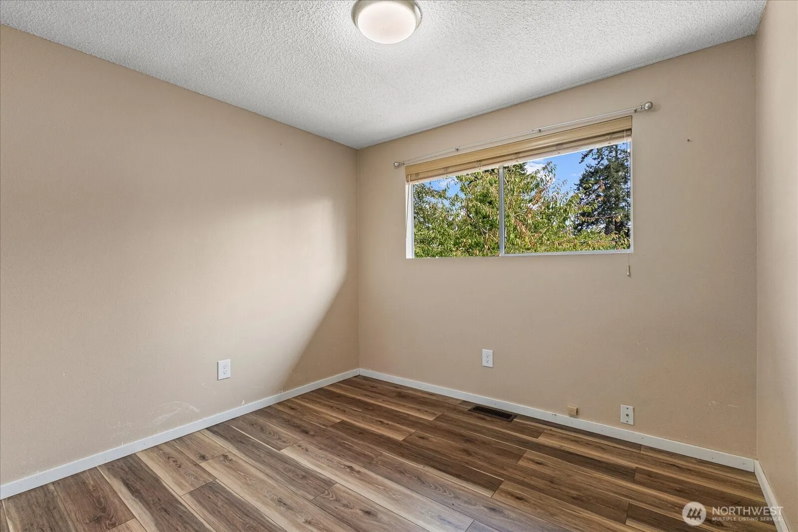 18408 63RD PL W , Lynnwood, WA 98037