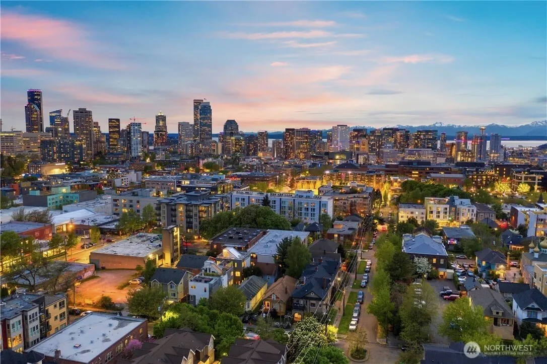 1623 14th Avenue #E, Seattle, WA 98122