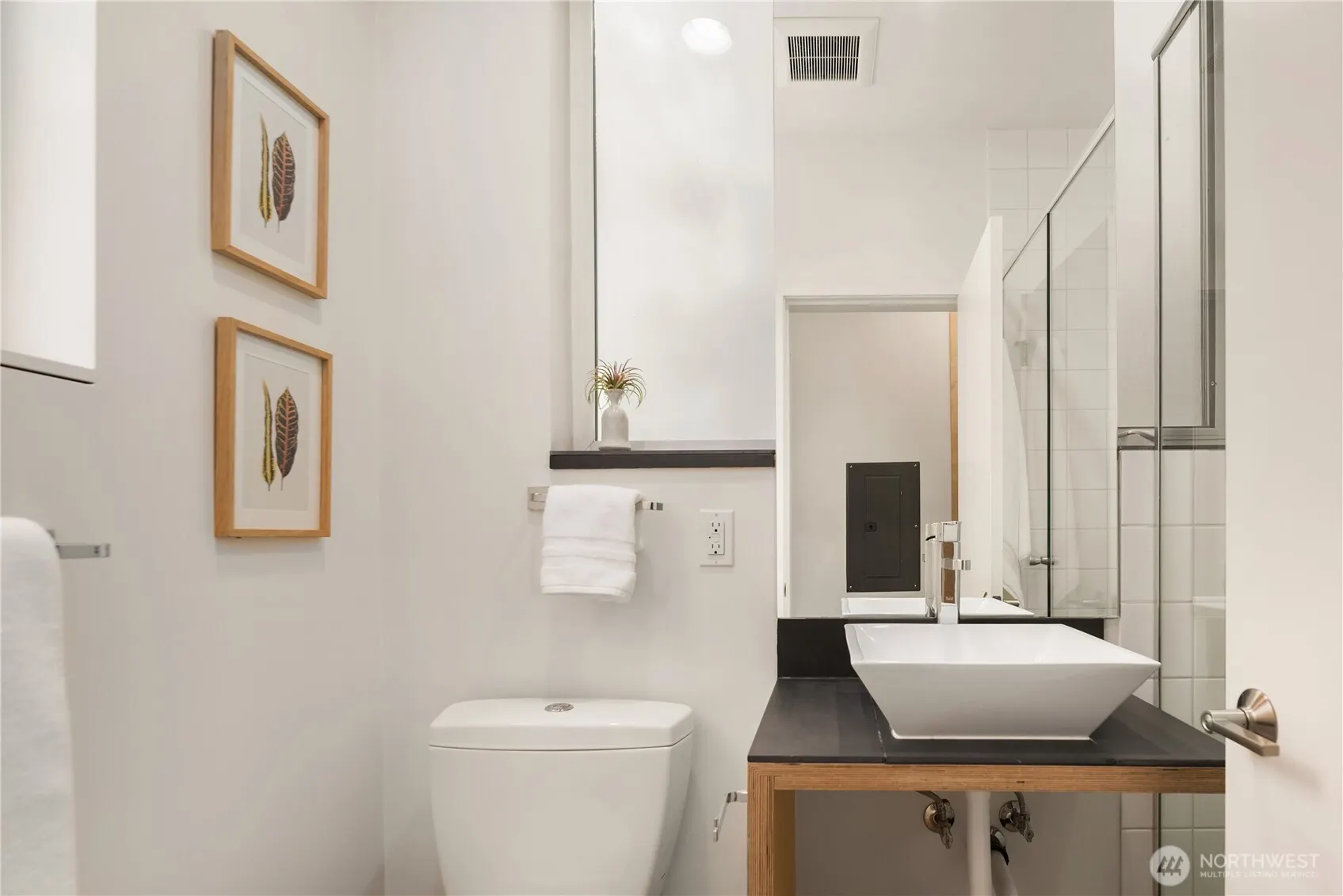 1623 14th Avenue #E, Seattle, WA 98122