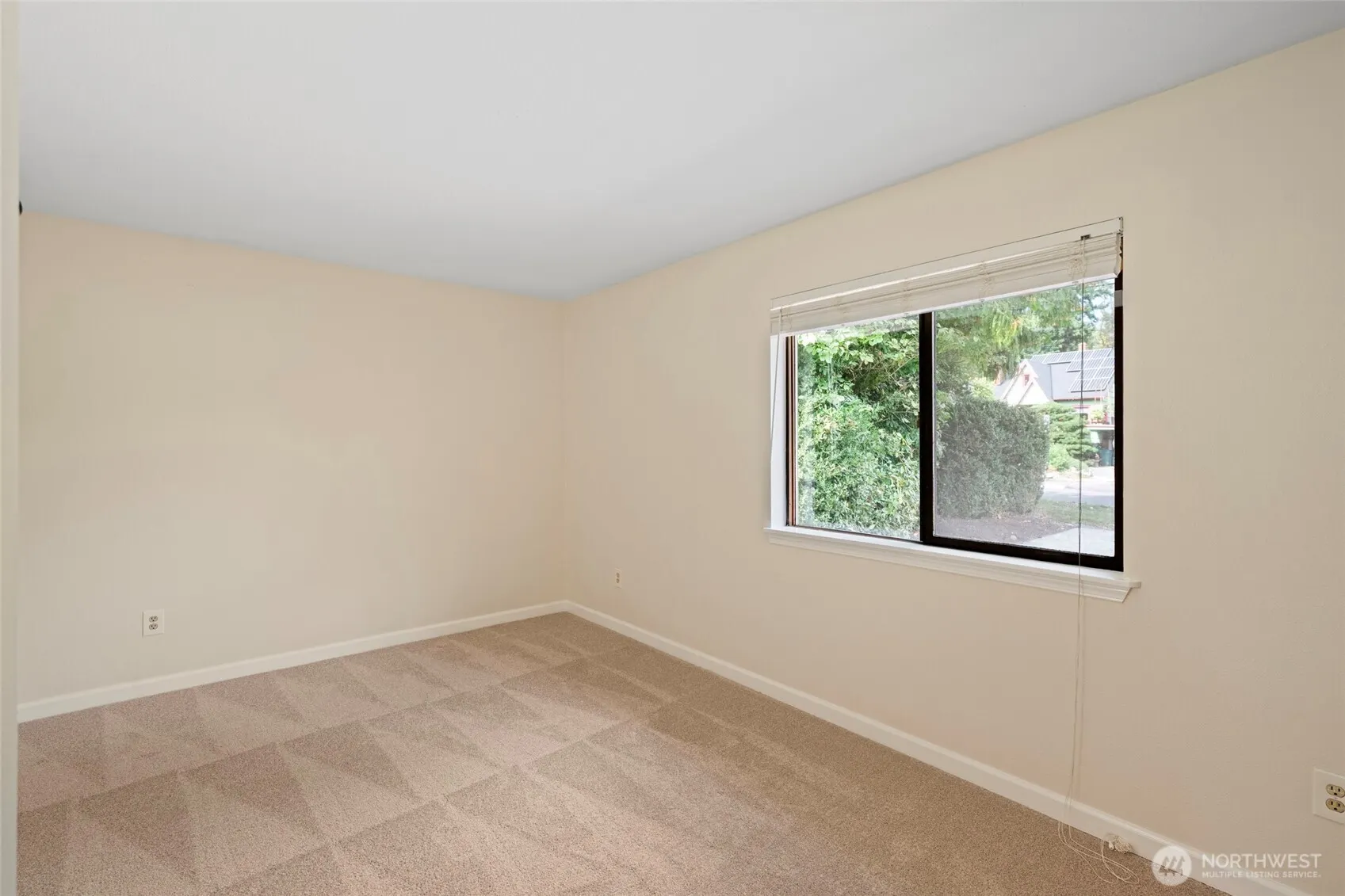 2327 117th Street , Seattle, WA 98133