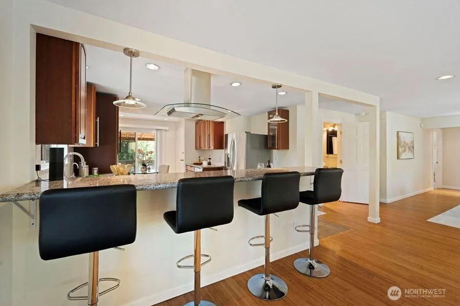 2327 117th Street , Seattle, WA 98133
