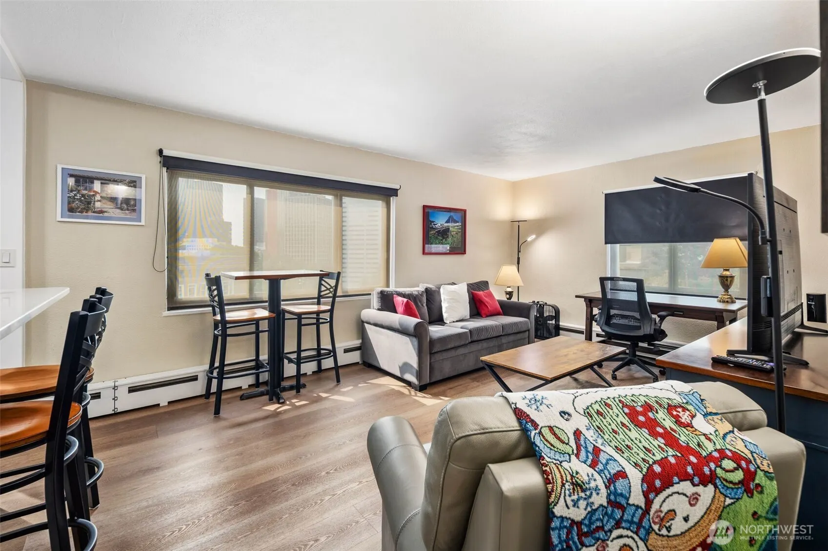 1400 Hubbell Place #1203, Seattle, WA 98101