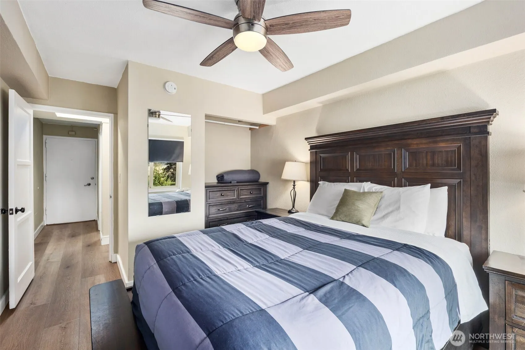 1400 Hubbell Place #1203, Seattle, WA 98101